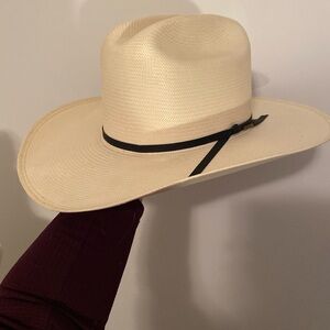 Elegant Cream Western Hat with Black Trim - Resistol for men or women